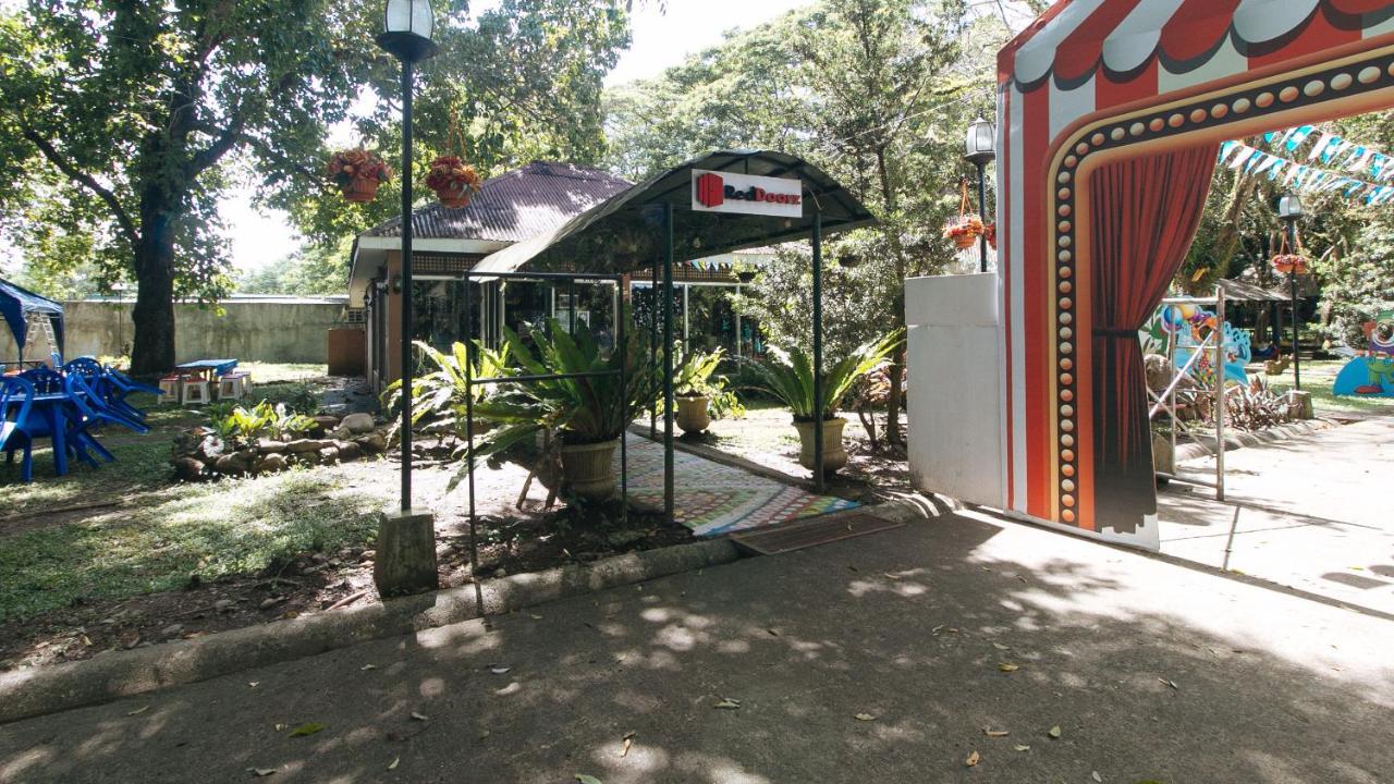 לוסנה Reddoorz Premium @ Ouan'S The Farm Resort מראה חיצוני תמונה